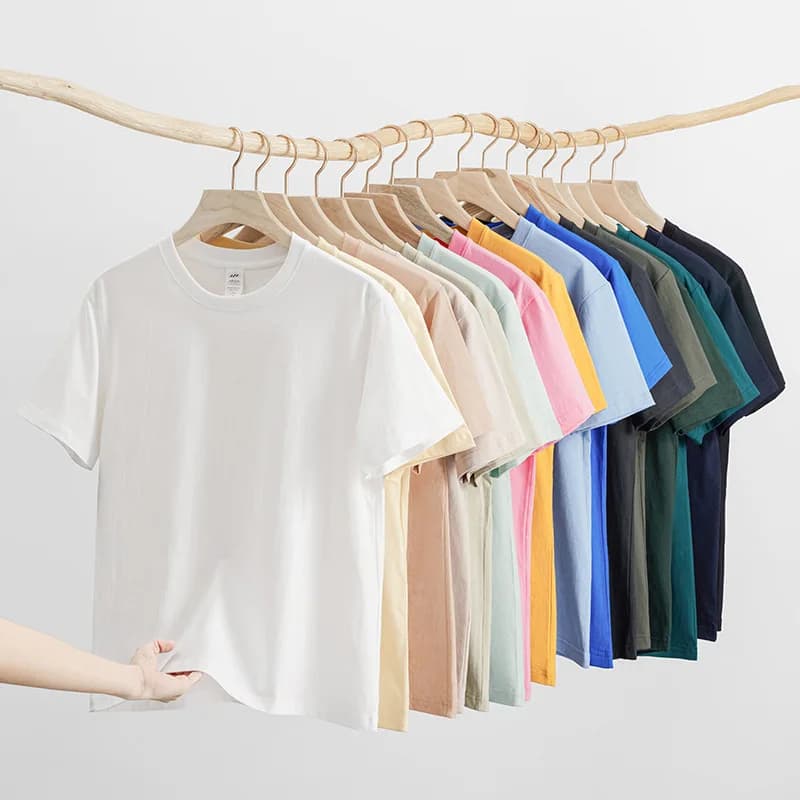 Unisex-T-shirt i 100 % bomull – andas och kan anpassas